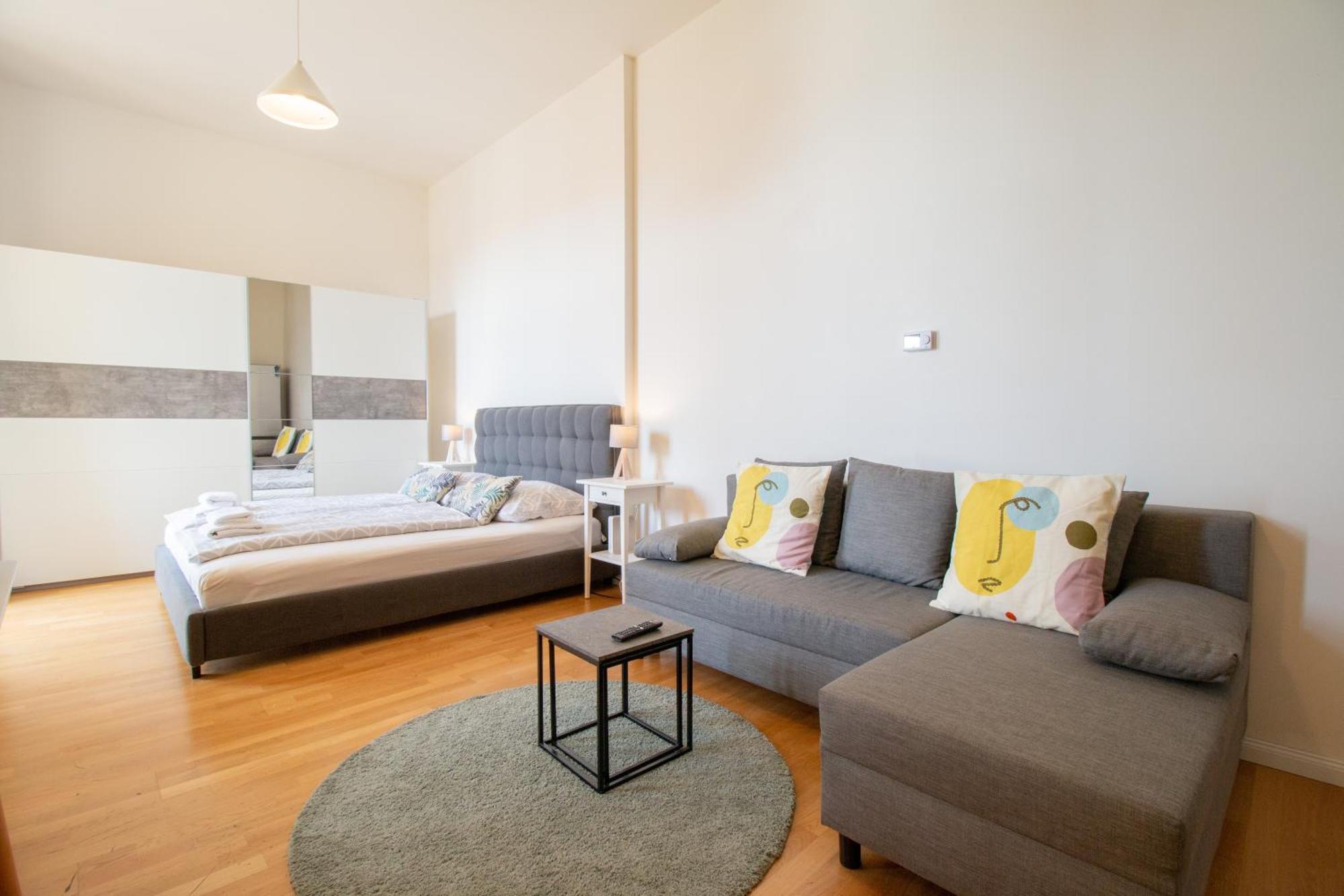 Stay Inn Apartments Stepanska Πράγα Εξωτερικό φωτογραφία