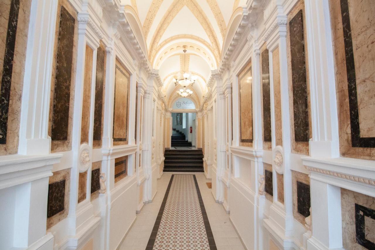 Stay Inn Apartments Stepanska Πράγα Εξωτερικό φωτογραφία